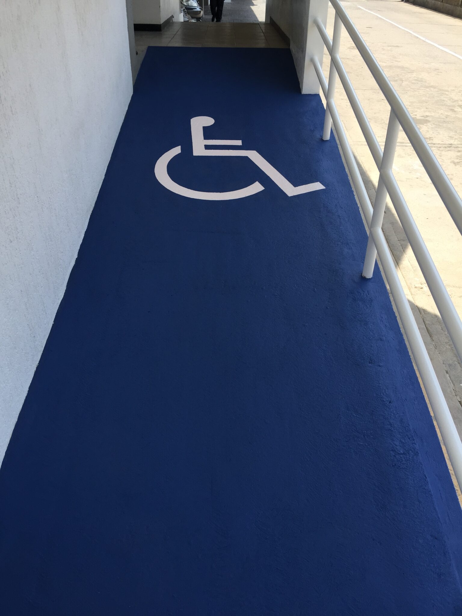 07 ano 2015 contruccion rampa discapacitados editores orientales el tiempo (34)