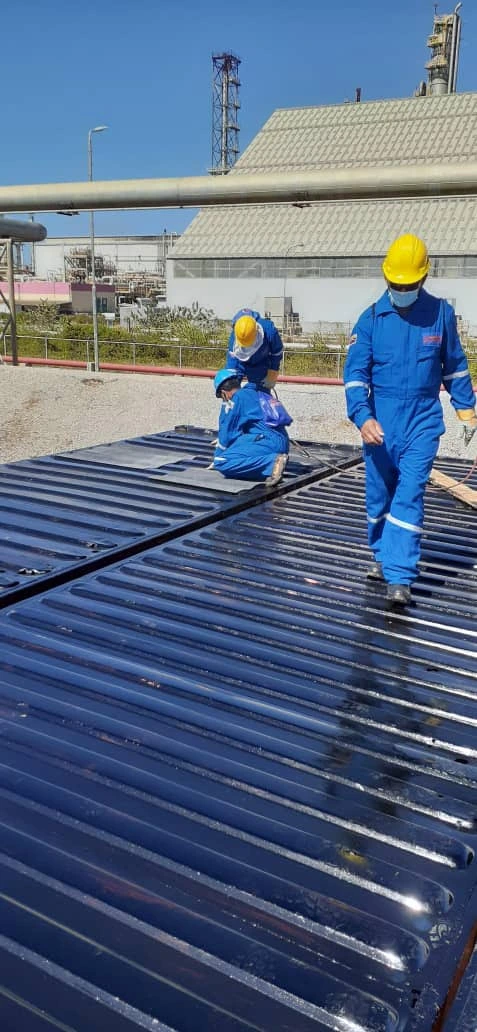 Container waterproofing Methanol from the East Metor (2) copy