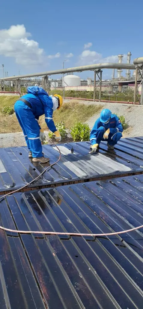 Container waterproofing Methanol from the East Metor (31)