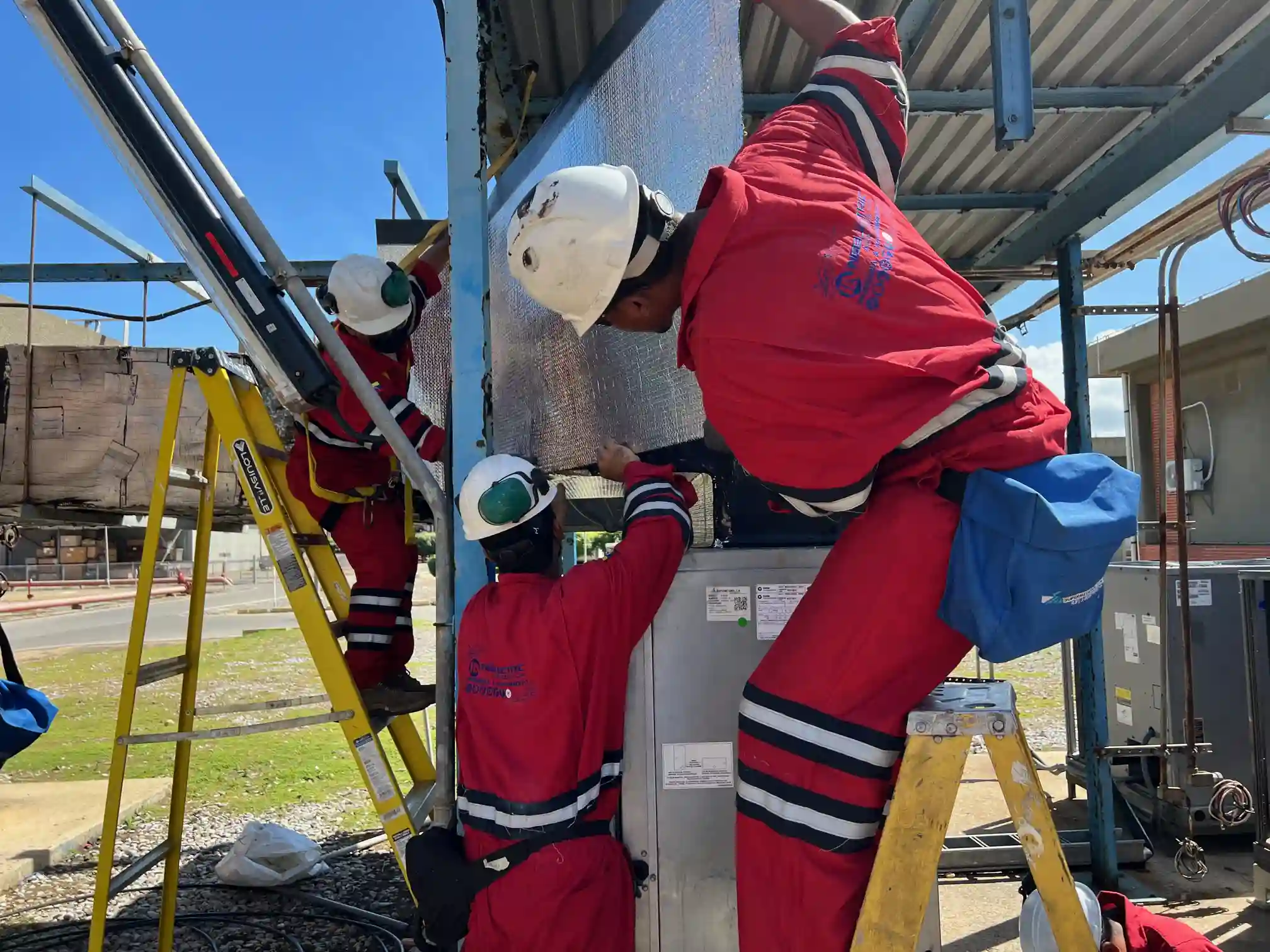 Installation of 15TR unit in chromatography area. (12) copy