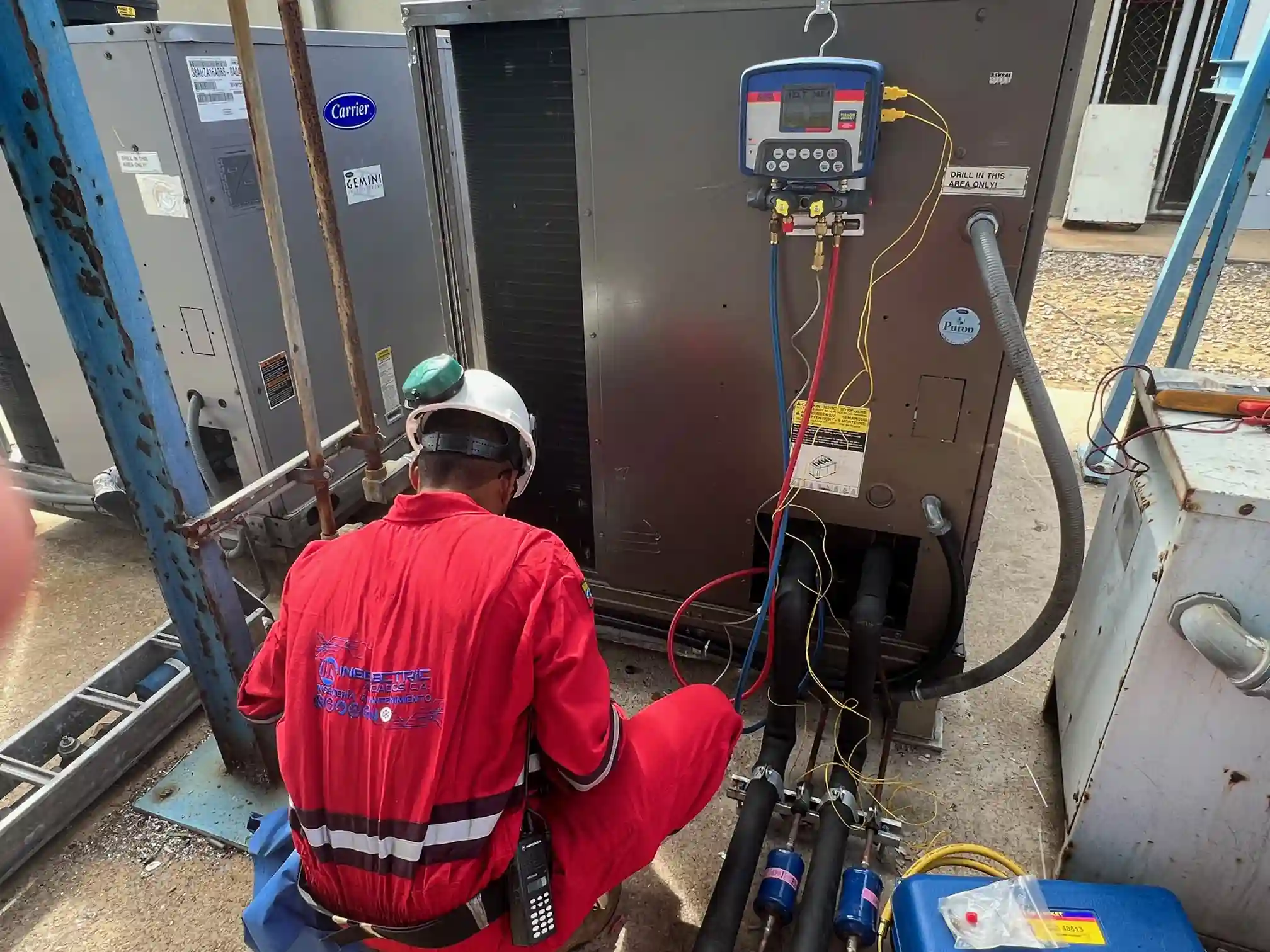 Installation of 15TR unit in chromatography area. (22) copy