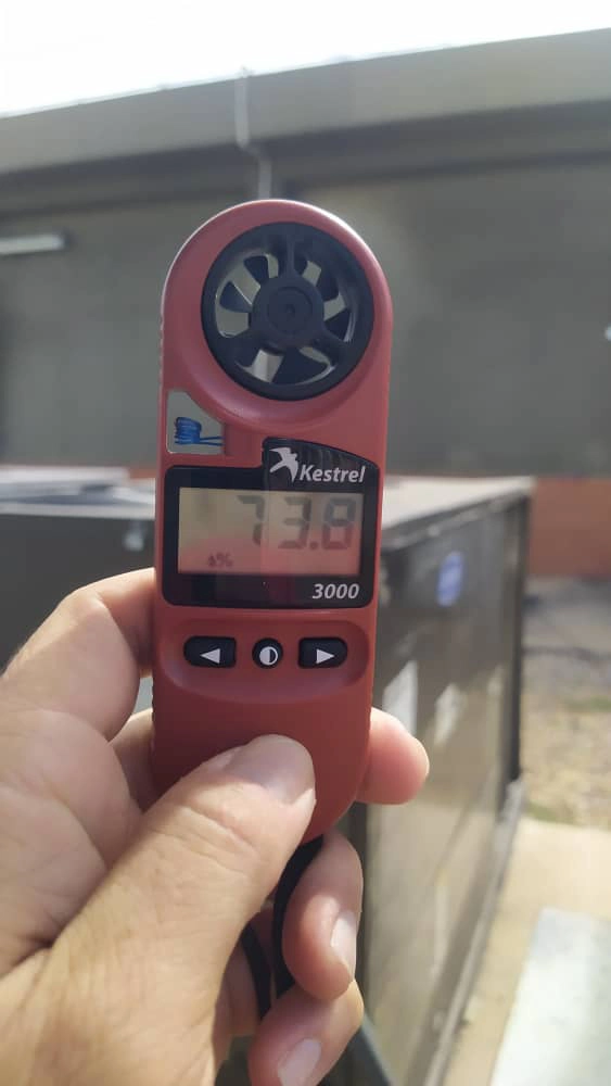 Installation of 15TR unit in chromatography area. (3) copy