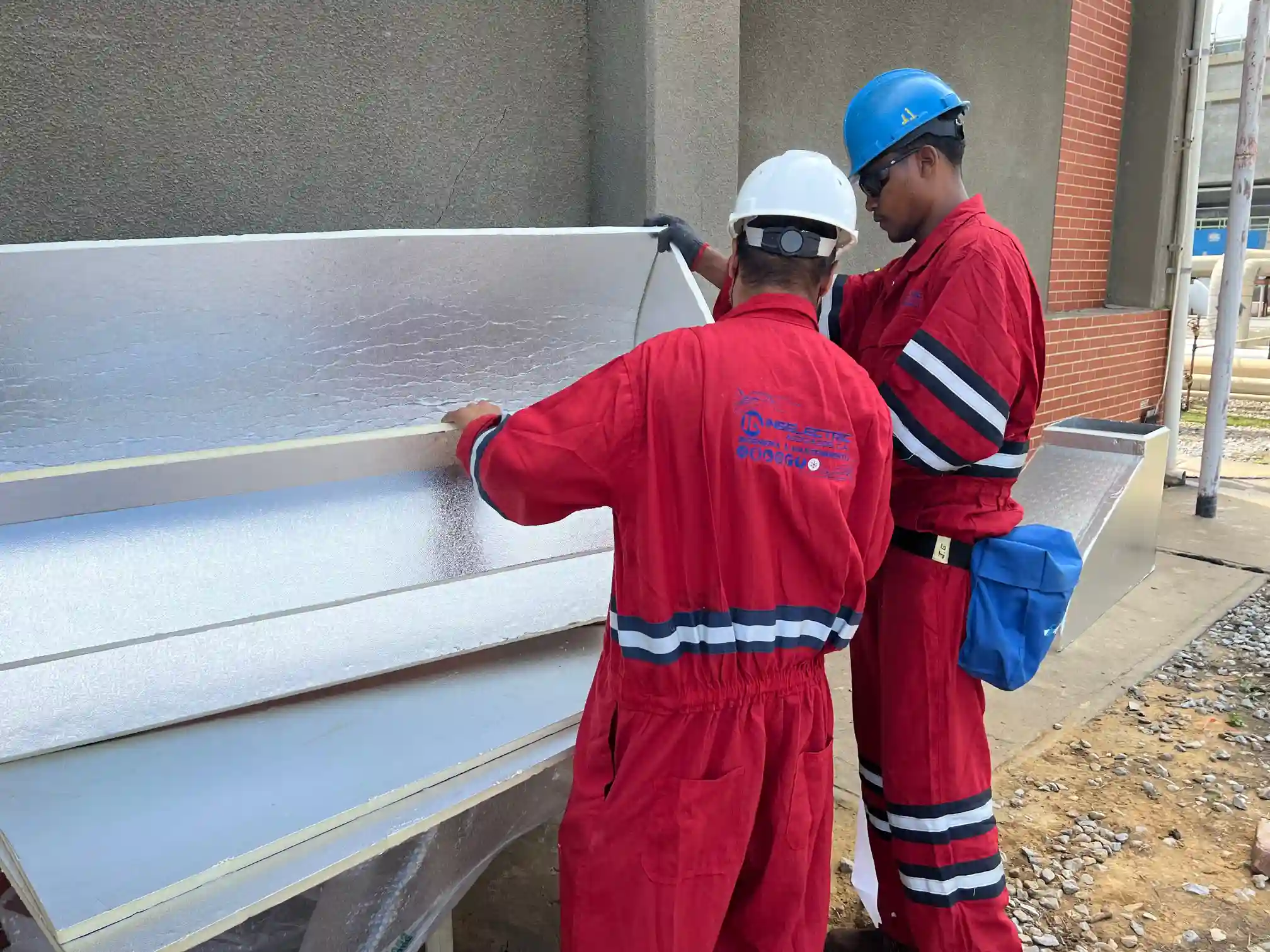 Installation of 15TR unit in chromatography area. (9) copy