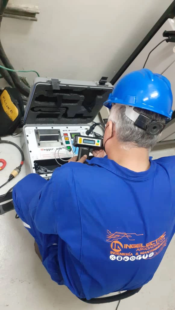 Mantenimiento correctivo banco de UPS sala de control I y II . Metanol de Oriente Metor (5) copy