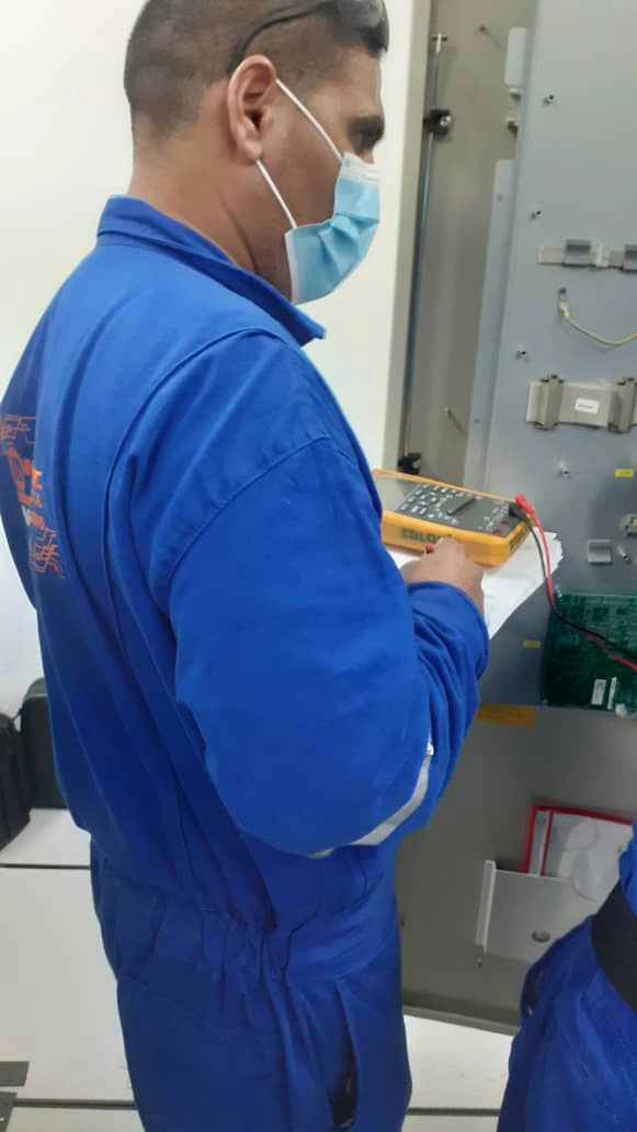 Mantenimiento correctivo banco de UPS sala de control I y II . Metanol de Oriente Metor (8) copy