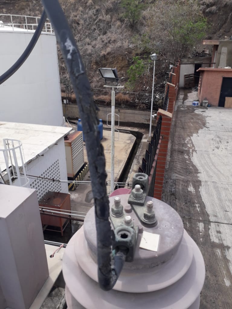 Mantenimiento correctivo transformador de corriente Ferretería Epa 2020 (12)